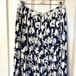 J Crew Pleated Skirt